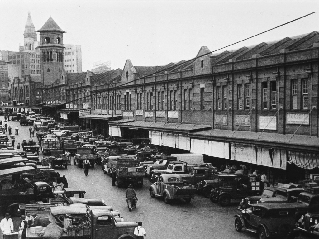 Paddy’s Fruit and Vegetable Markets, c1950 (City of Sydney Archives)